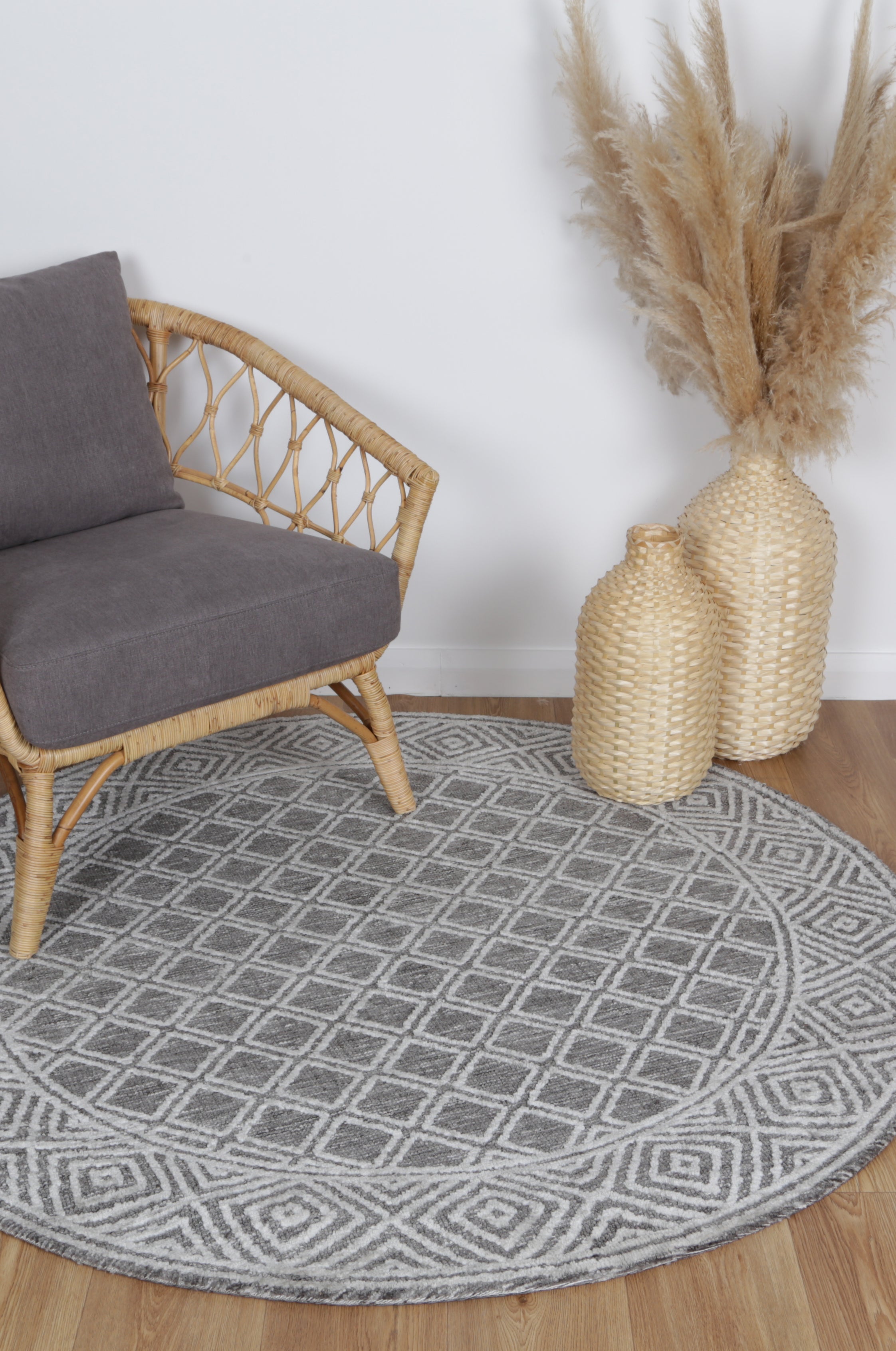 Hot Deal! Ambarsar Grey Round Cotton Blend Rug