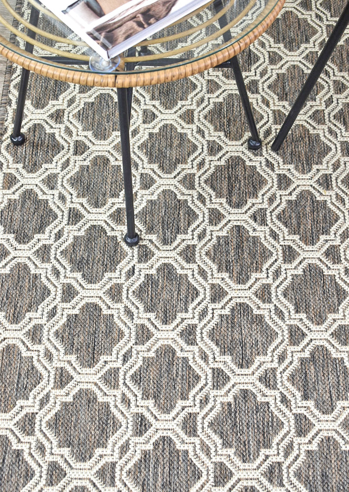 Durable and Washable 9892 - W71E Alaska Beige Polypropylene Rug