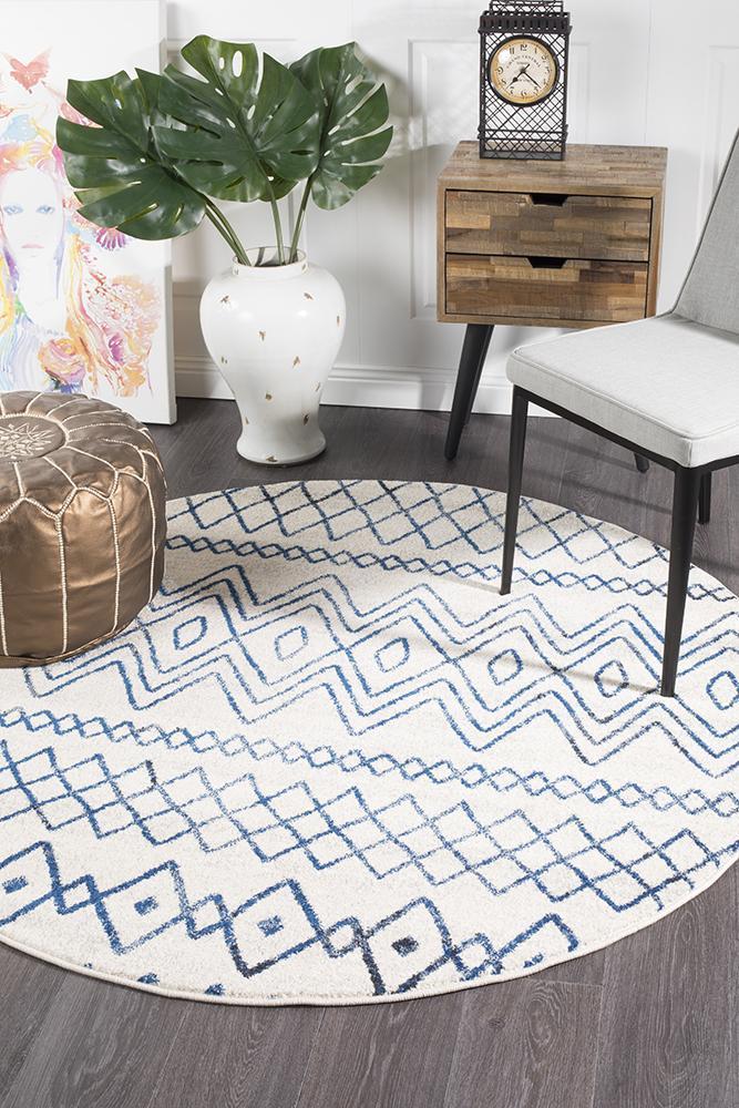 Oasis Nadia Rustic Tribal Round Rug in White and Blue Shades
