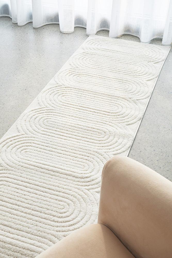 Hot Deal! Lotus Carl White Runner Rug - Modern Elegance