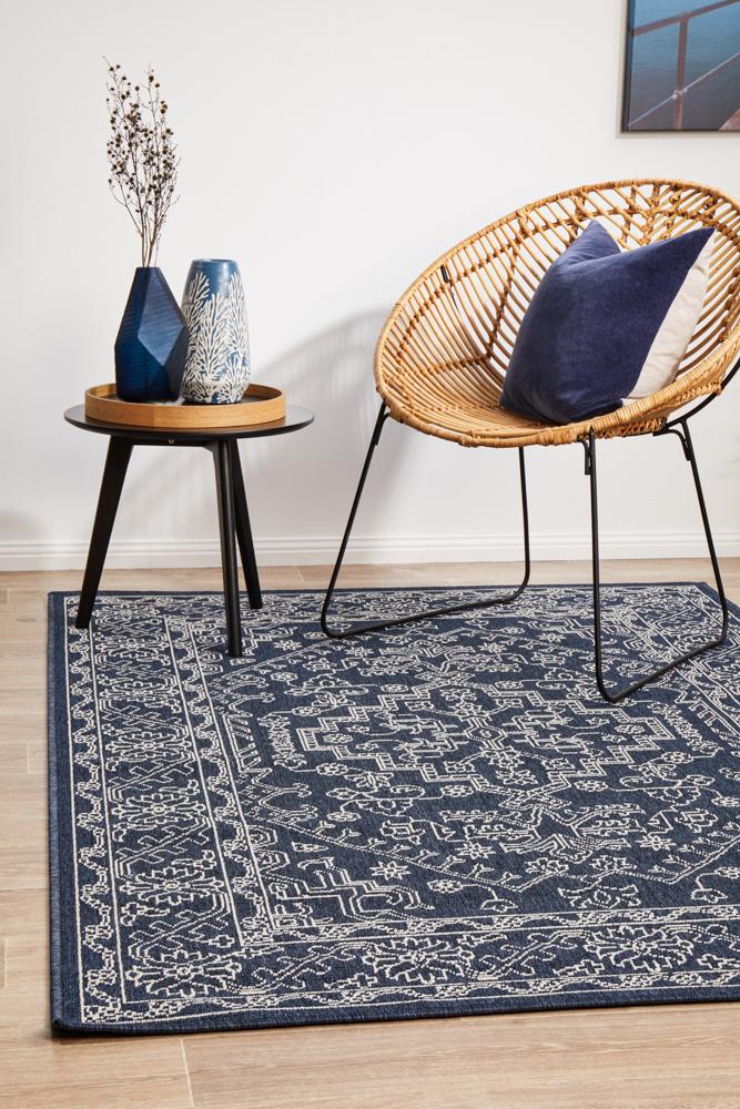Stylish Ocean Navy Durable Outdoor and Indoor Polypropylene Rug