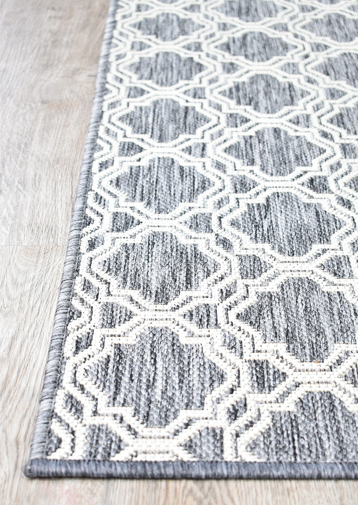 Alaska Light Grey Washable and Non - Slip Rug in Various Sizes 9892 - GU6E