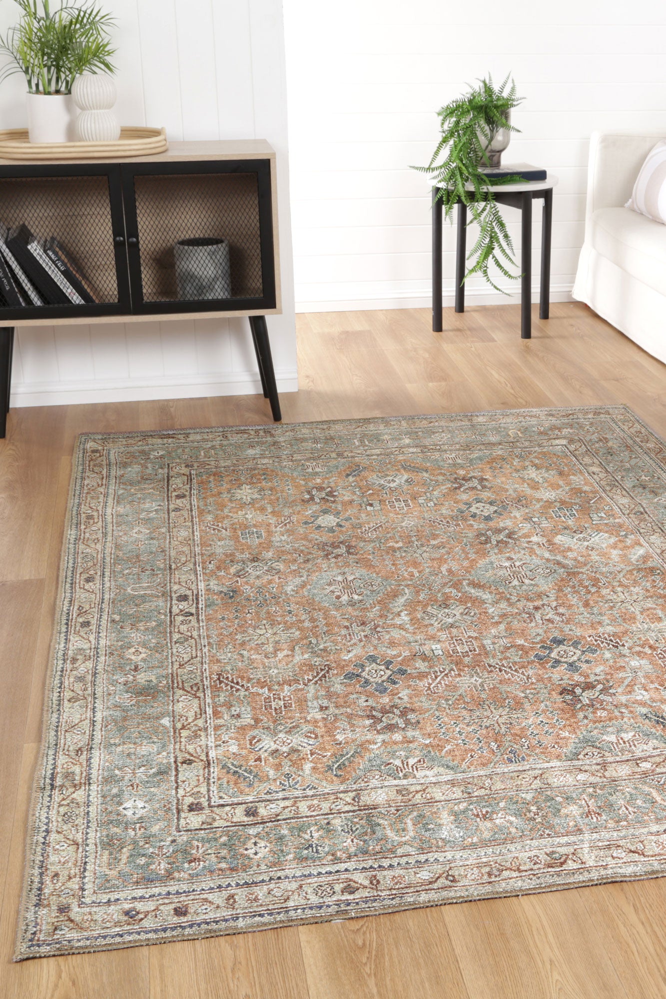 Sansa Heritage Machine-Washable and Stain-Resistant Rug