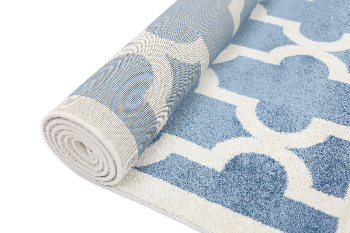 Piccolo Kids Rug with Blue and White Lattice Pattern for Endless Fun