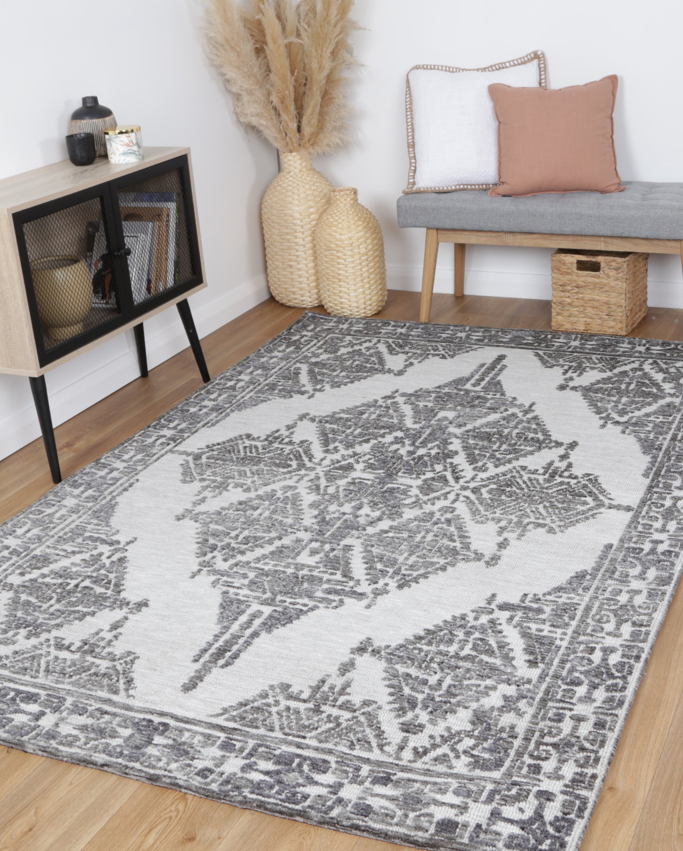 Soft and Durable Ambarsar Beas Grey Cotton-Polyester Blend Rug