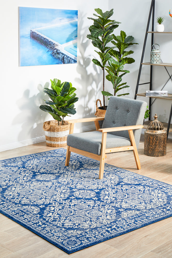 Stunning Transitional Navy Rug - Mirage Gwyneth, a Timeless Design!