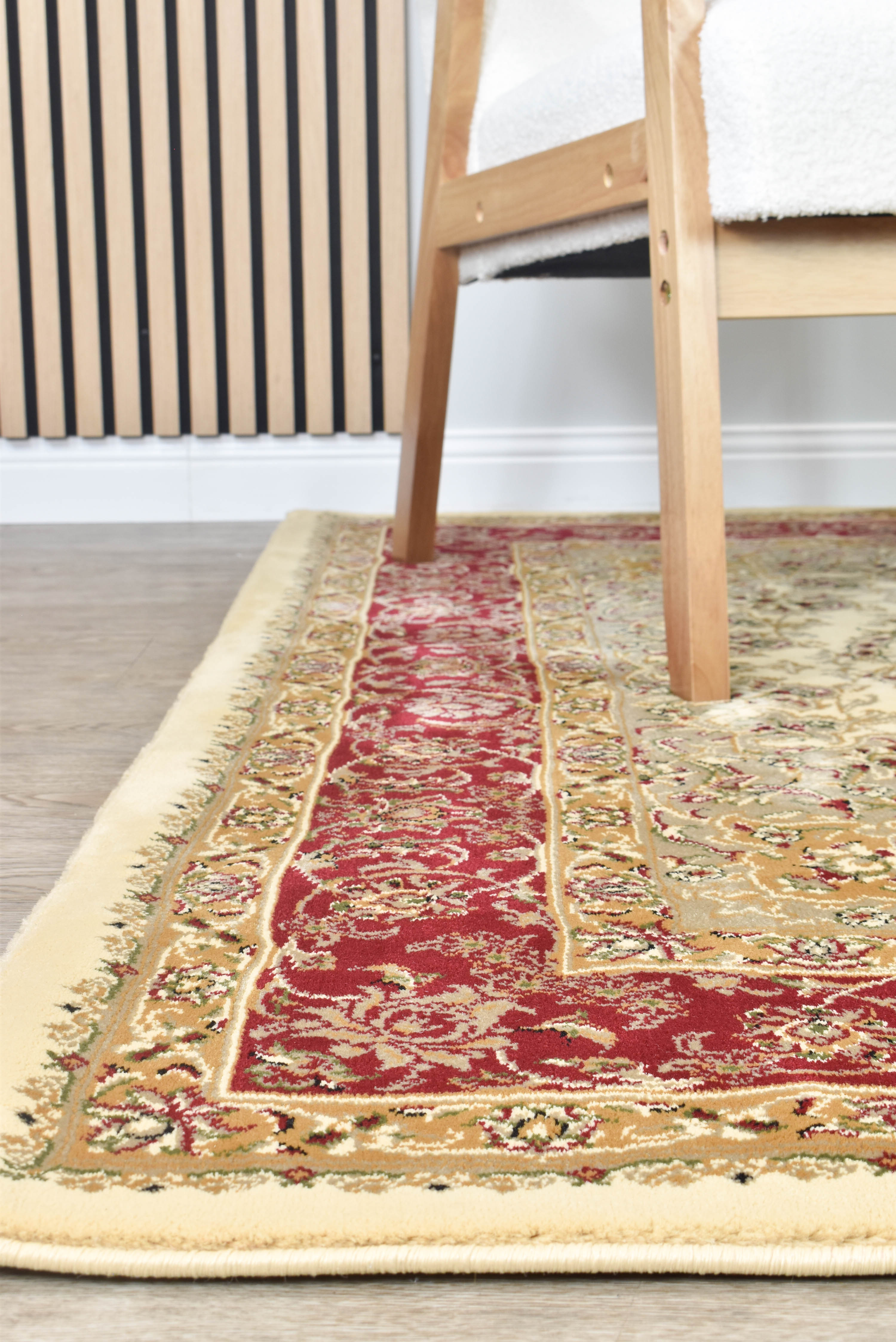 Exquisite Red Granada 15 High - Density Cream Rug