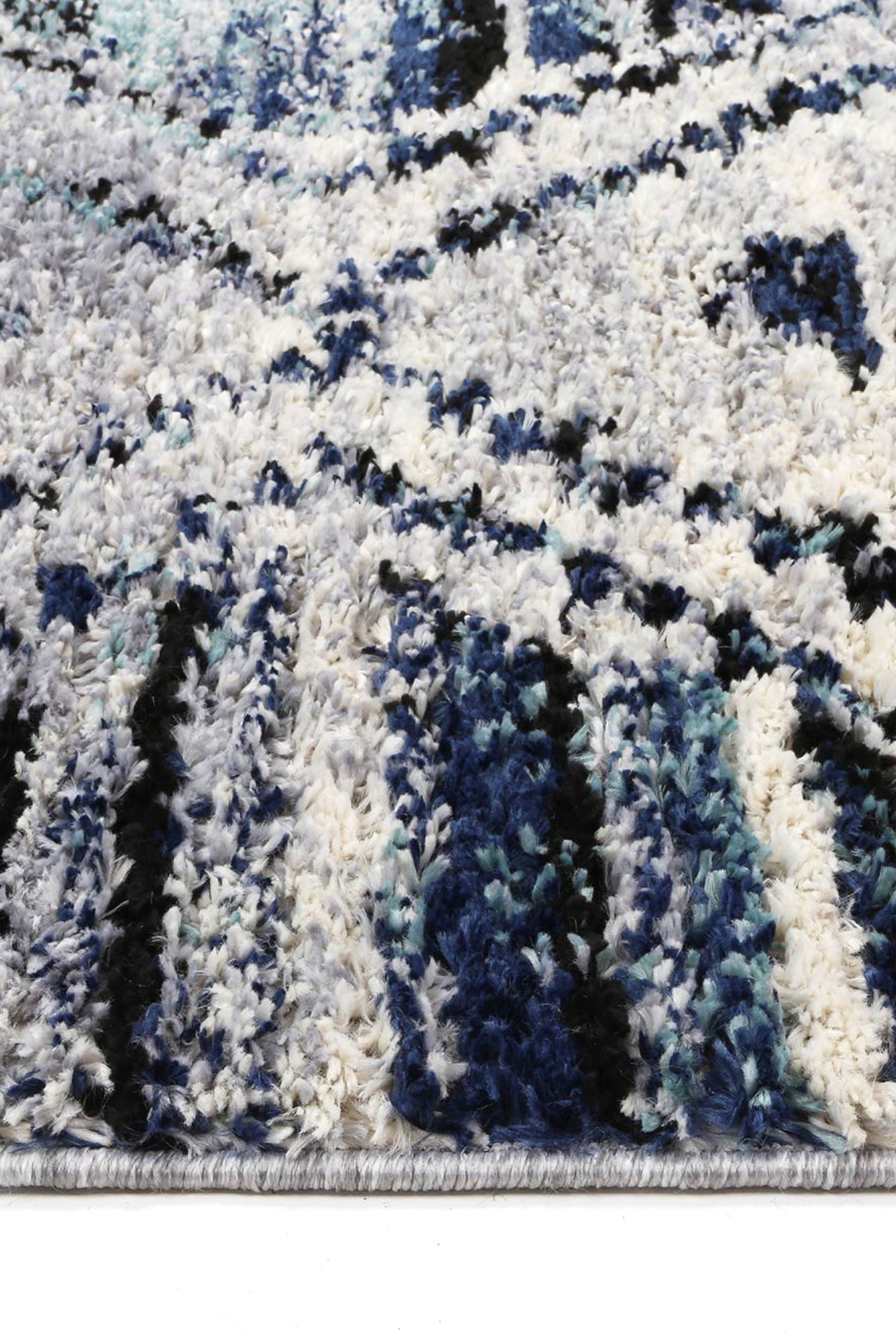 Stylish Navy Blue Geometric Diamond Rug from Myk Collection