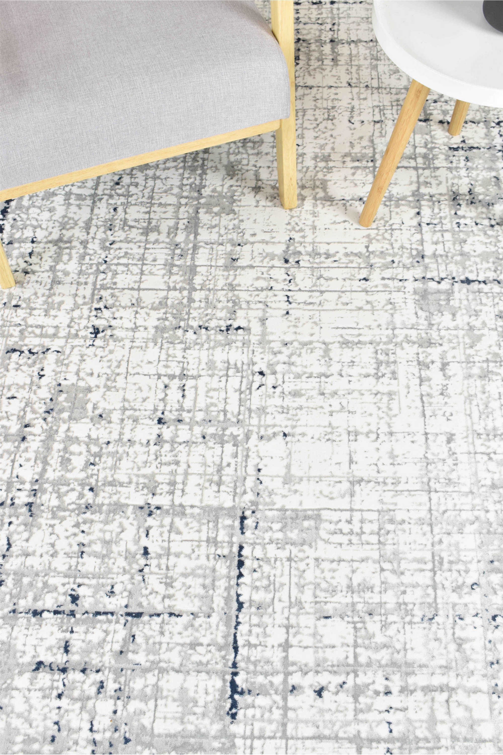 Harmonia 25406A Soft Tiger White Rug with Silky Sheen