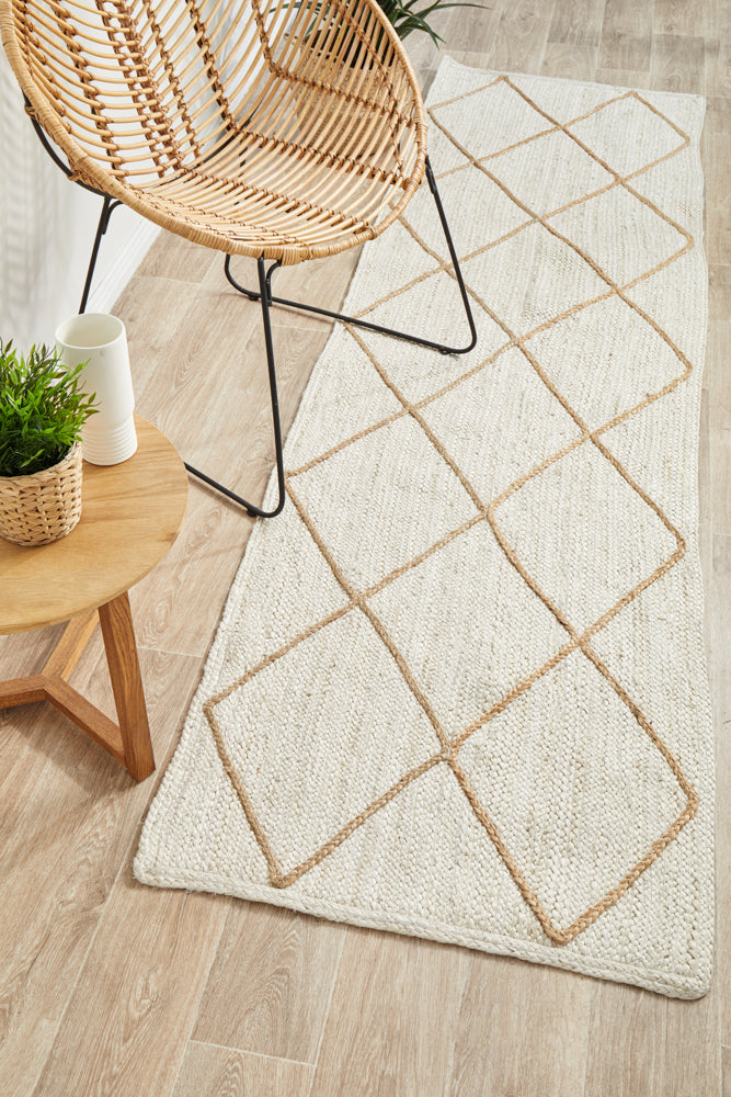 Exclusive Sale! Noosa 222 White Jute Runner Rug for a Natural Home Decor