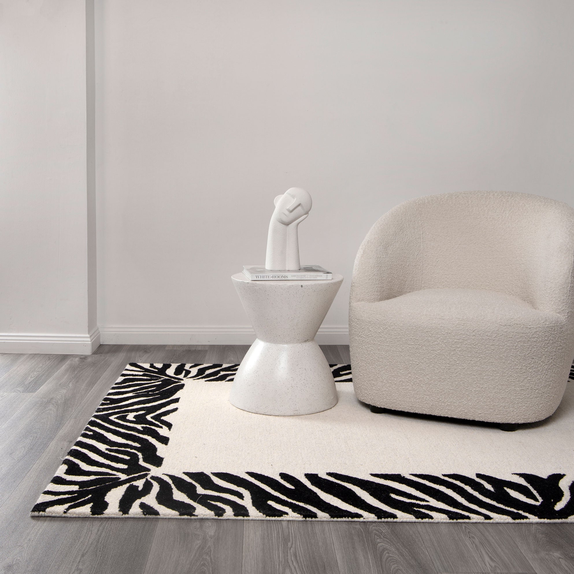Les Nomades Zanzibar Luxurious Black & White Hand - Tufted Wool Rug