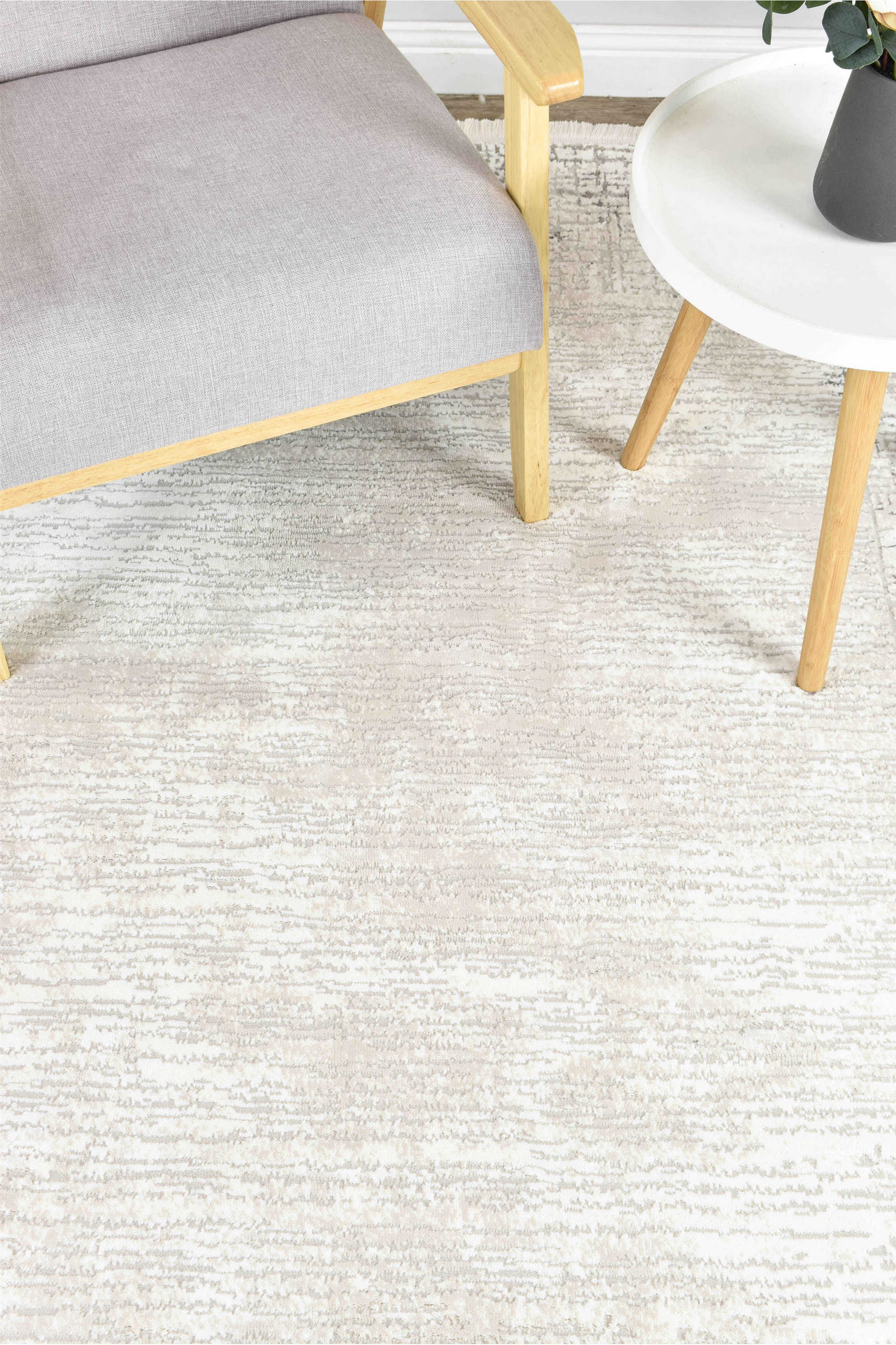 Amara 25420A Beige Elegant Non - shedding Cozy Rug