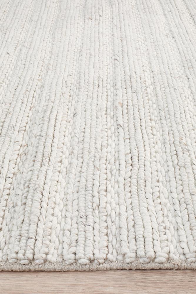 Soft and Plush Harvest Ivory Hand - Woven Wool & Viscose Rug