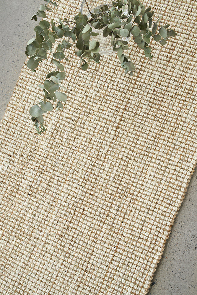 Hot Deal! Madras Marlo White Runner Rug