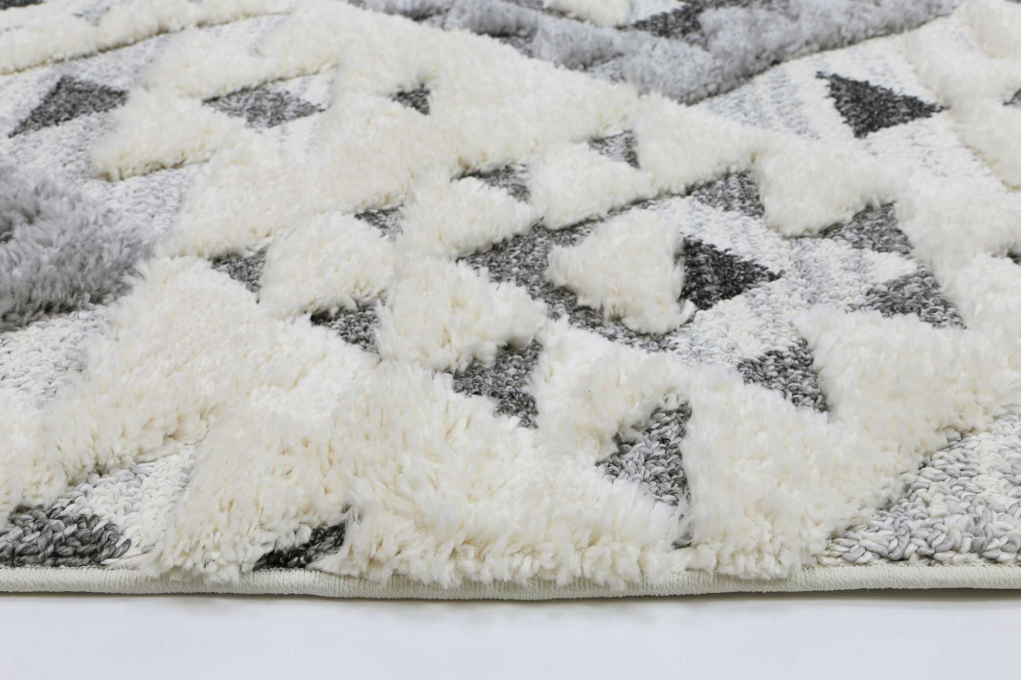 Hot! Mono Tribal Grey Diamond Luxury Cream Rug
