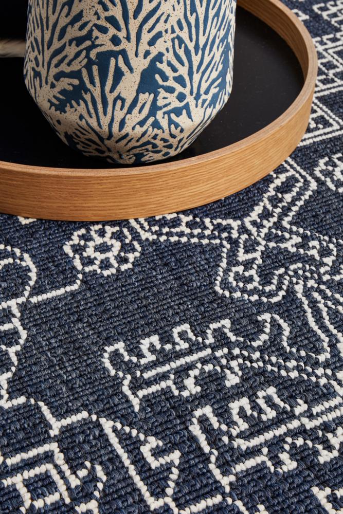 Stylish Ocean Navy Durable Outdoor and Indoor Polypropylene Rug