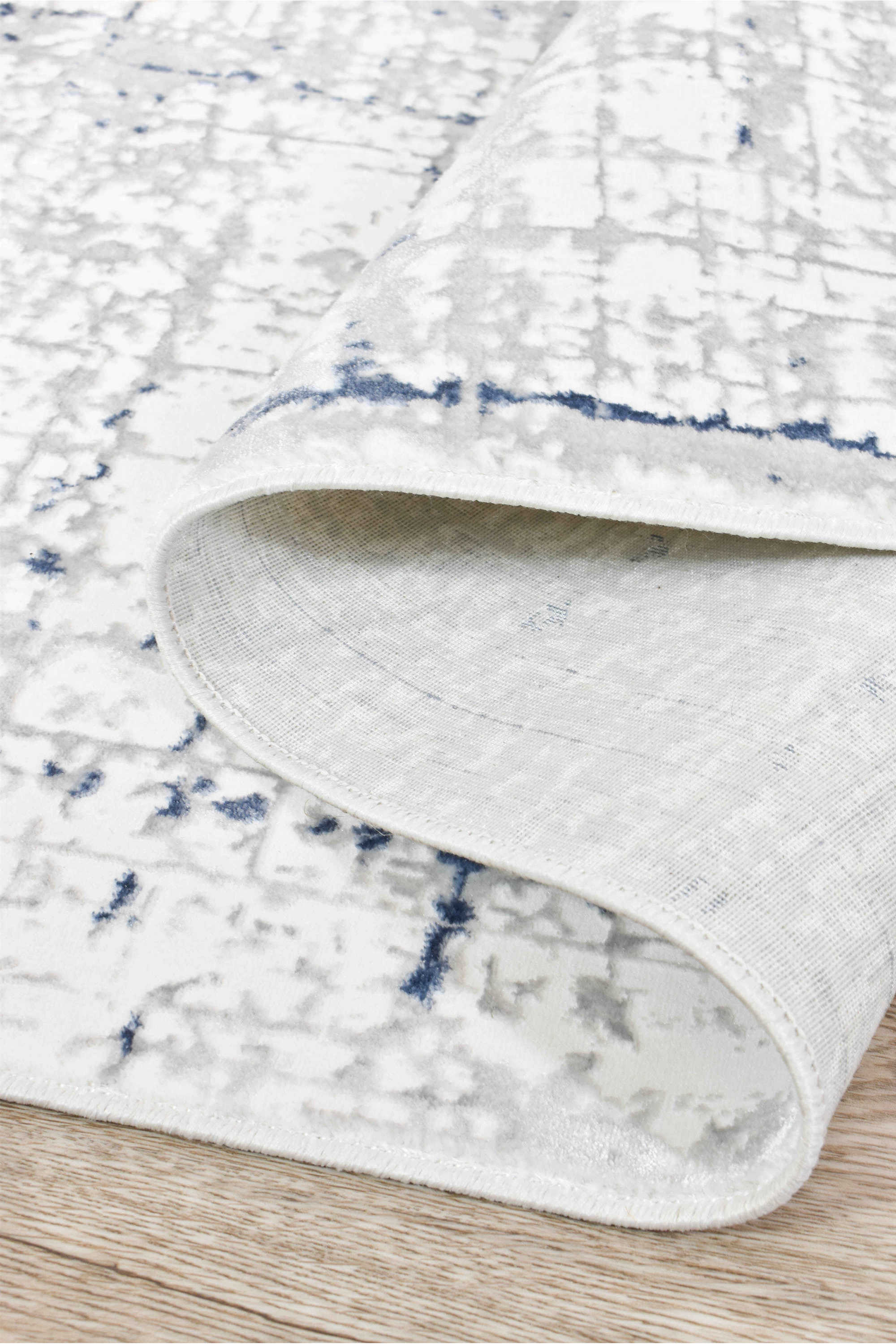 Harmonia Tiger White Runner Rug - Soft & Elegant