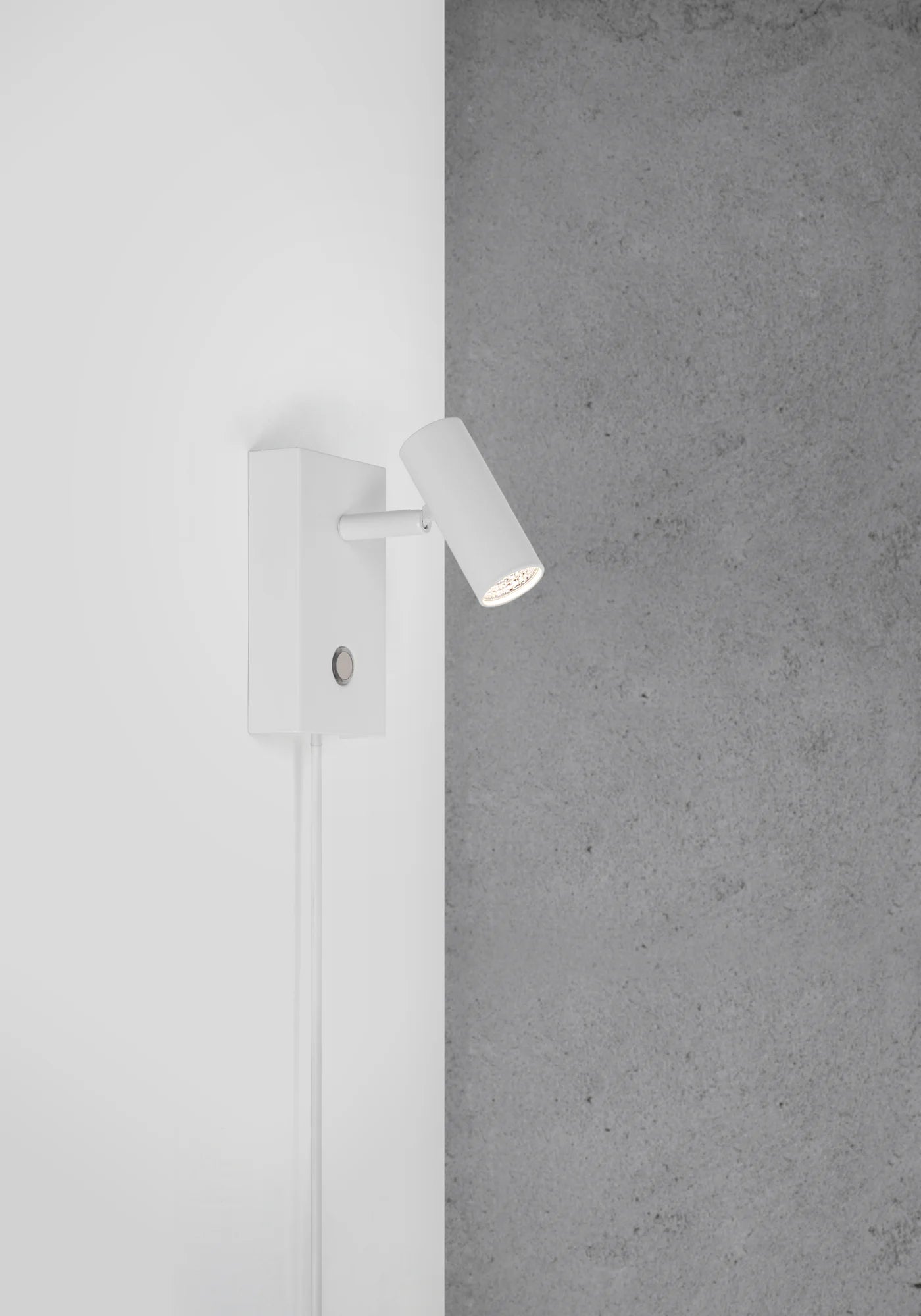 Nordlux Omari White Wall Light - Minimalist, Streamlined & Dimmable, 5-Year LED Guarantee