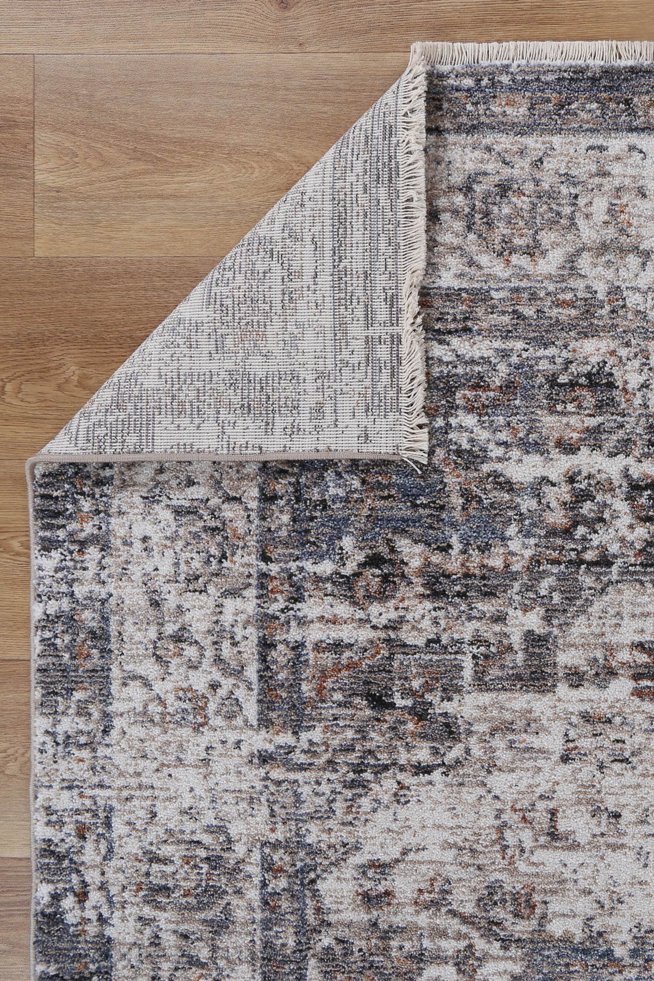 Amazing Annapolis Multan Ash Traditional Soft Floor Rug - Enhance Your Room Now