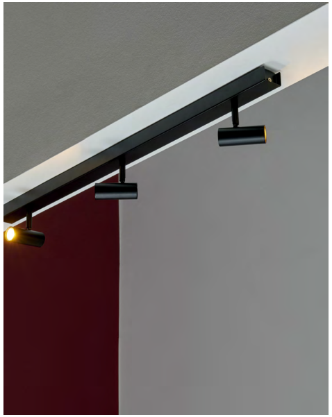 Omari 3-Spot Premium Spot Light - Black & White Offer