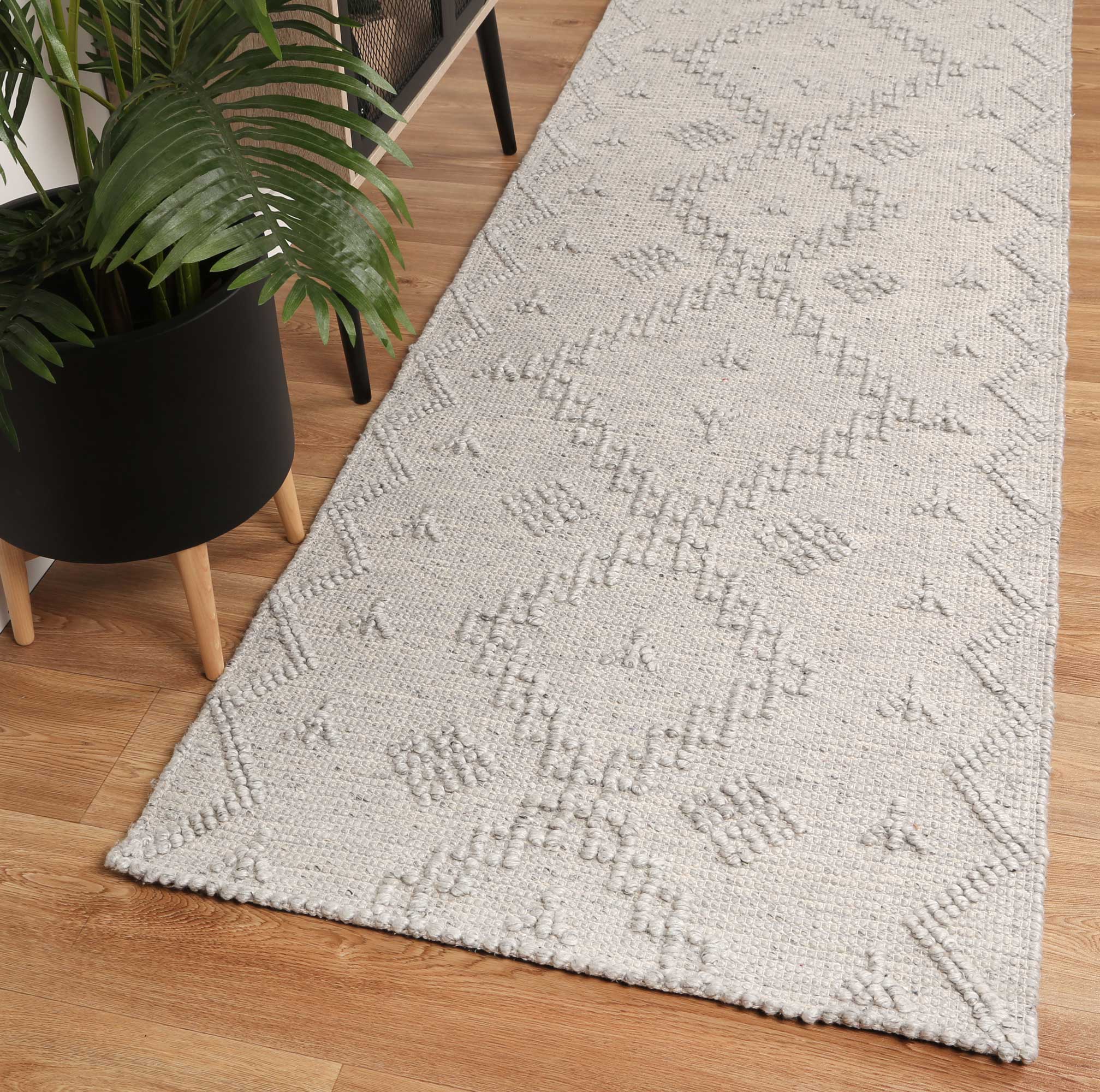 Grey Anjuna Aztec Wool Blend Rug without Tassels