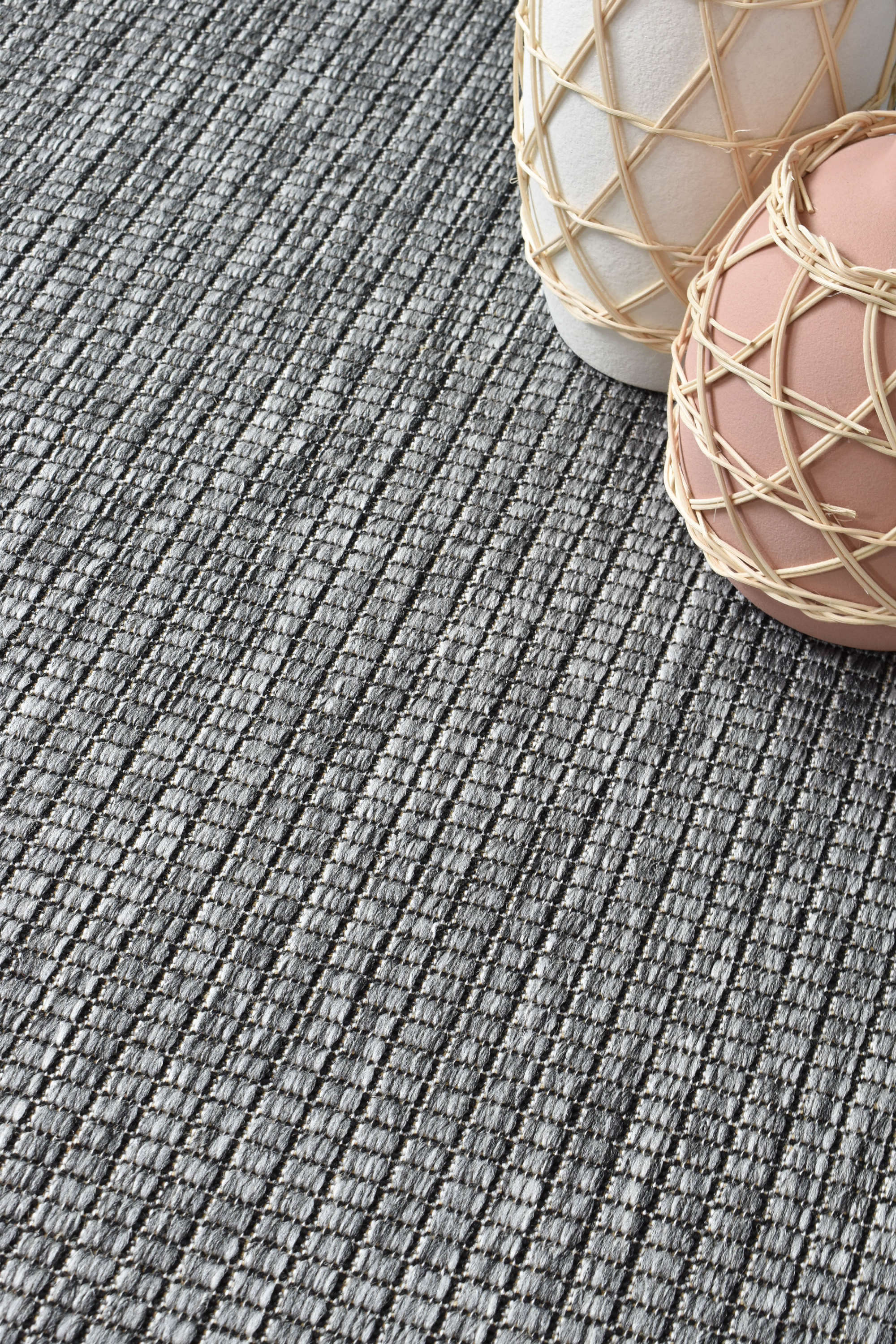 Durable Dark Grey Alaska Rug in Various Sizes - 1303 - DM9E