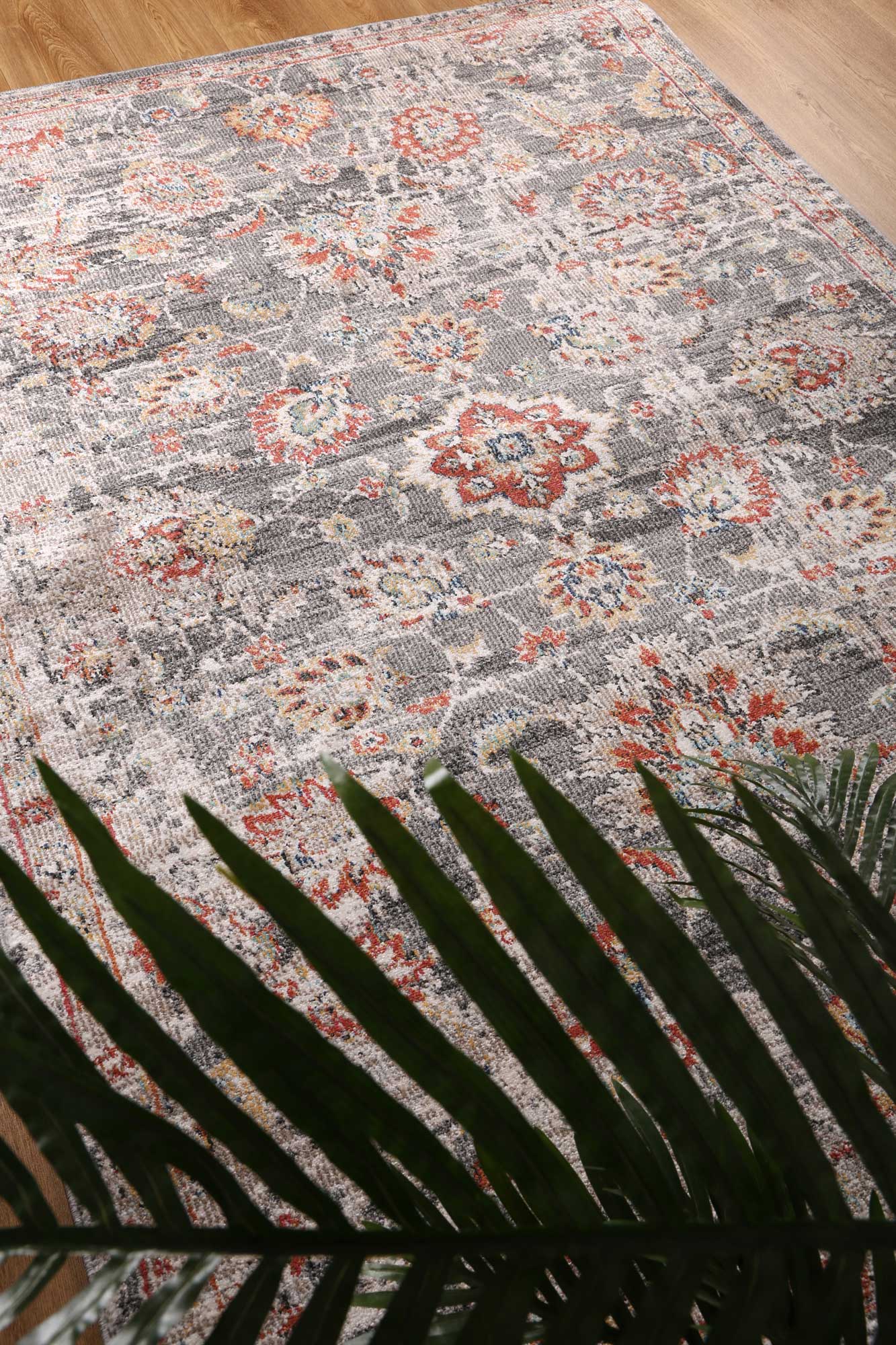 Hot Sale! Ezra Oriental Floral Rug