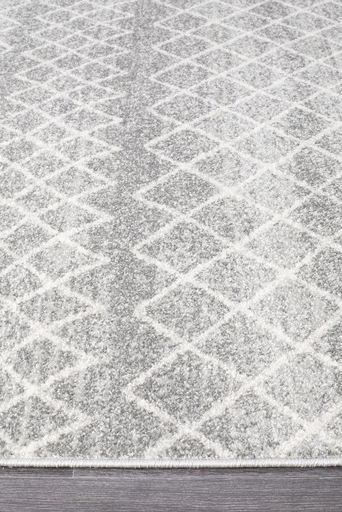 Hot Deal! Oasis Nadia Grey Tribal Rug