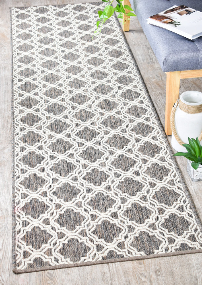 Durable and Washable 9892 - W71E Alaska Beige Polypropylene Rug