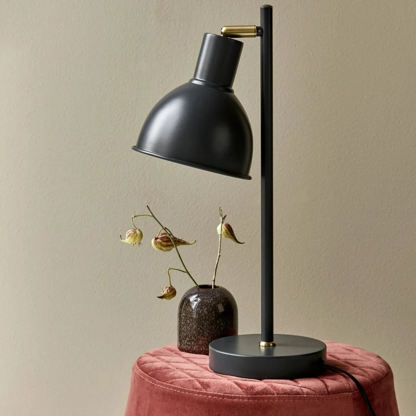 Exclusive Offer! Grey Pop Rough Table Lamp with Industrial Charm
