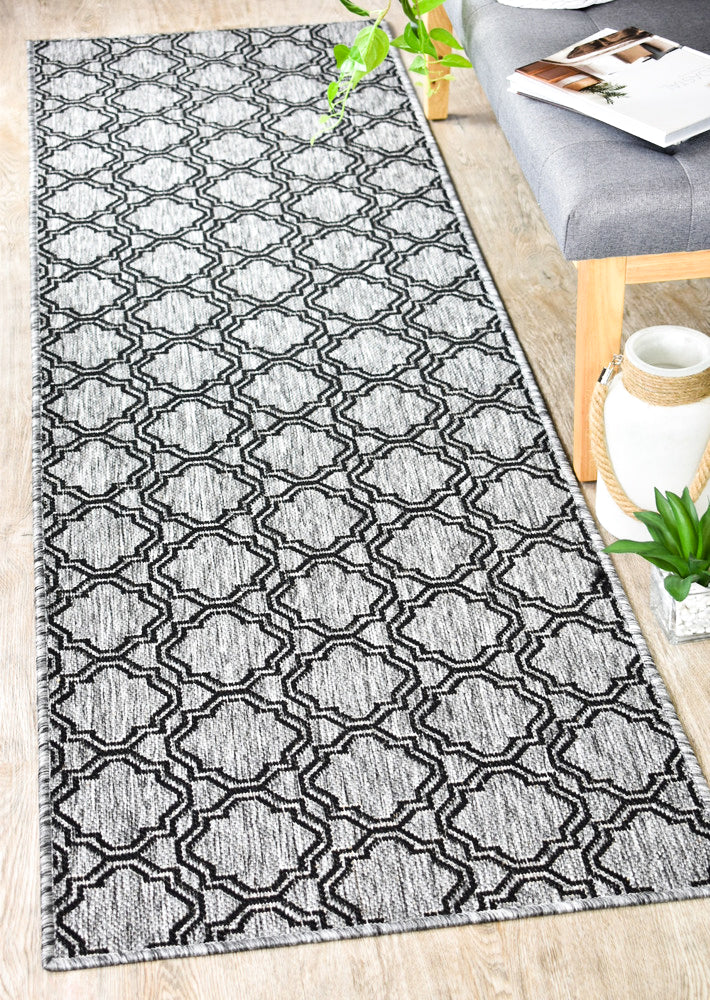 Affordable Alaska Grey Rug - Ideal for Indoors & Outdoors
