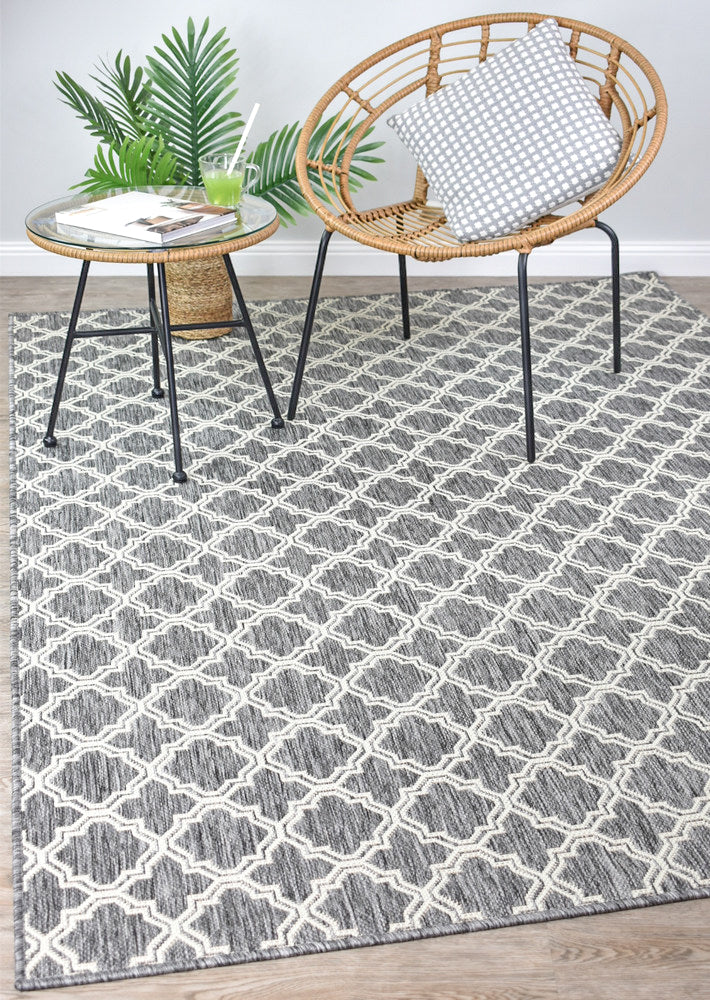 Alaska Light Grey Washable and Non - Slip Rug in Various Sizes 9892 - GU6E