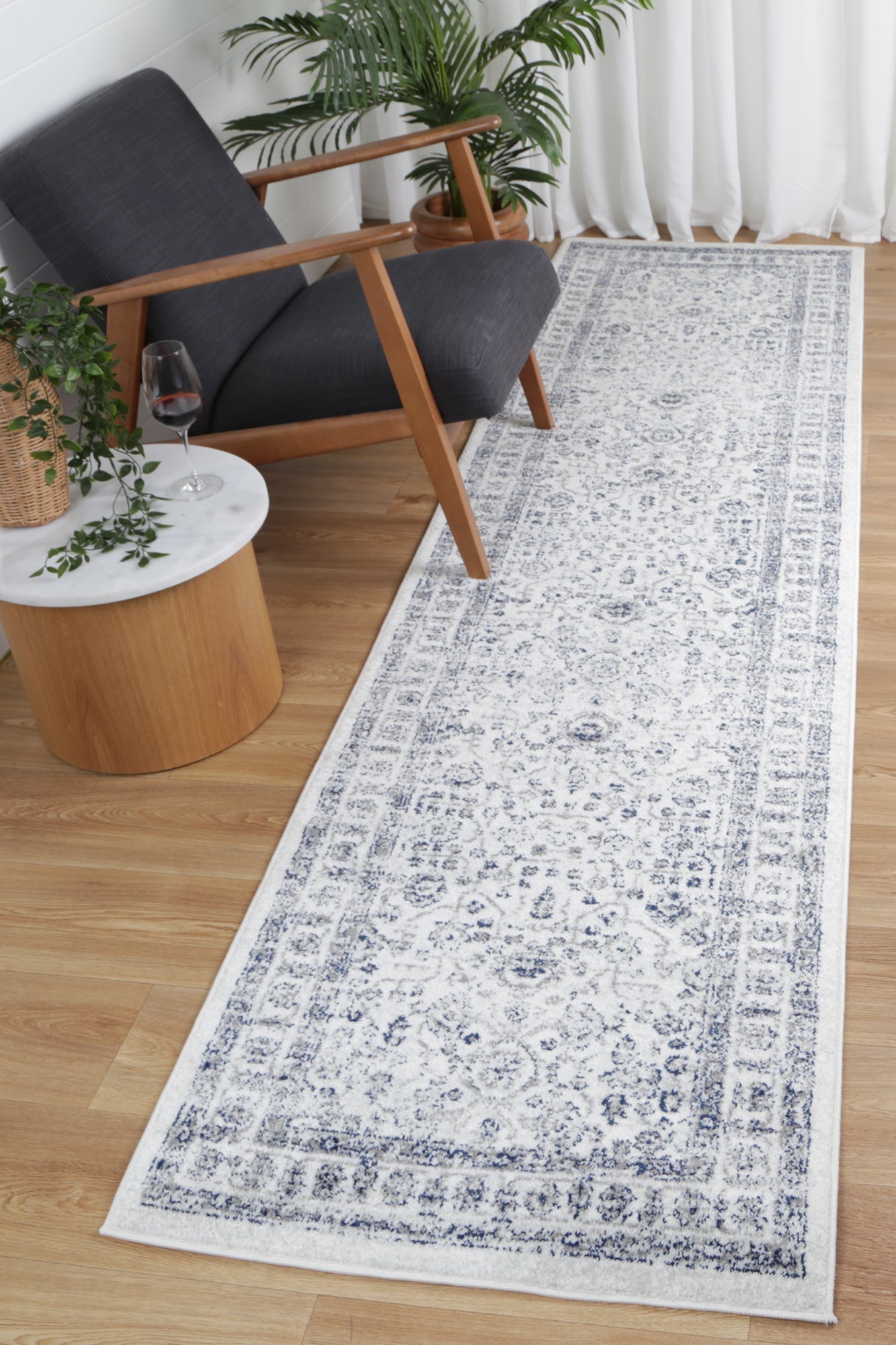 Exclusive Offer! Navy Cream Traditional Style Ligures Area Rug for Your Home