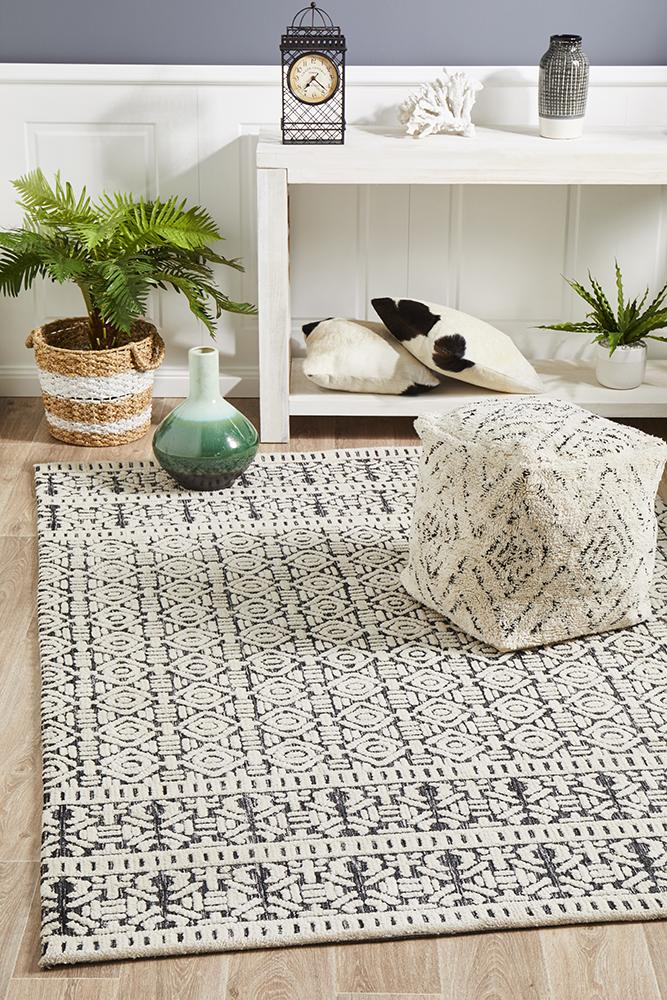 Hot Sale! Levi Adonis Transitional Ivory and Black Microfibre Polyester Rug from India