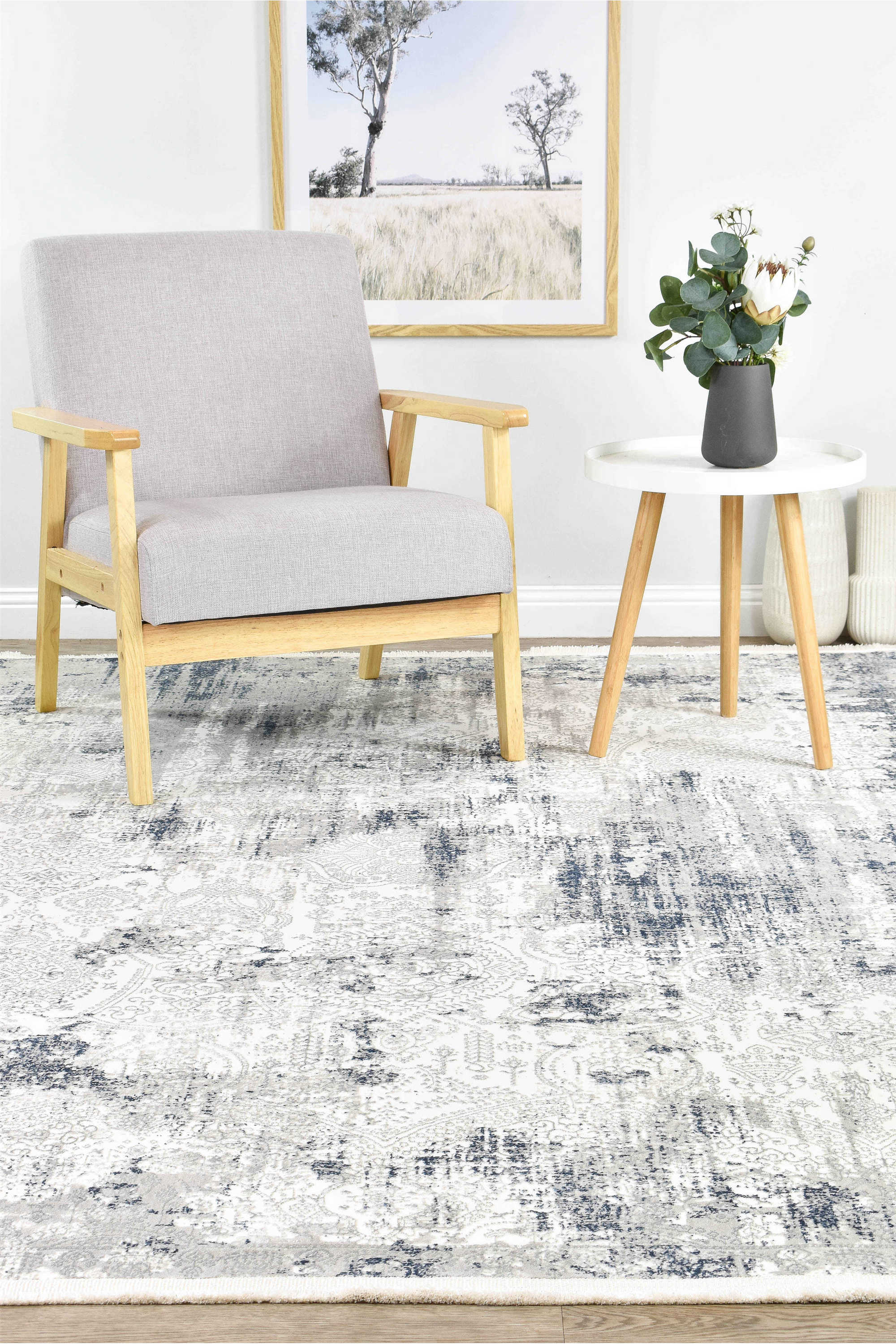 Harmonia 27084A Soft White Belle Rug with Silky Sheen