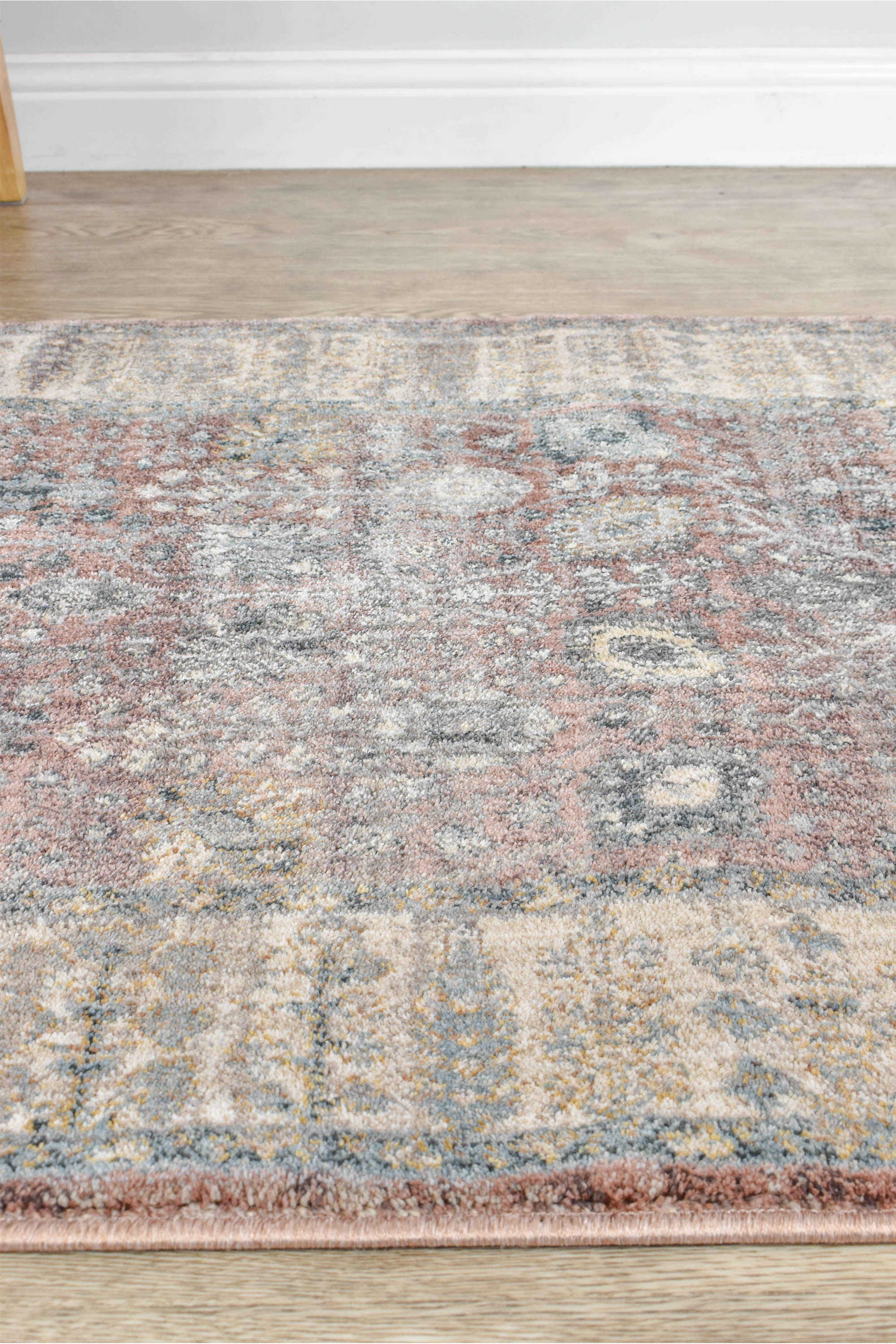 Hot Sale! Novara 0B568A Pink Rose Balm Runner Rug for Home Decor