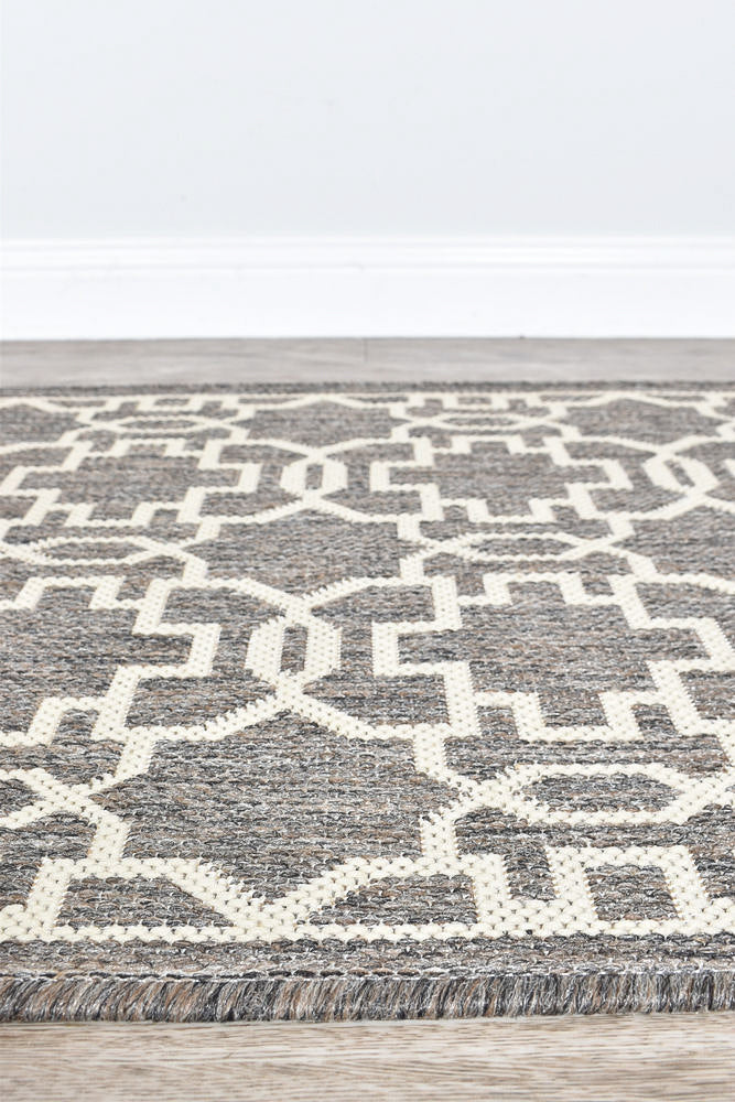 Durable and Washable 208-W71E Alaska Brown Cream Polypropylene Rug