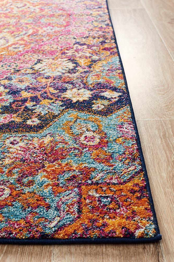 Preston Museum Multicolored Power-Loomed Polypropylene Rug