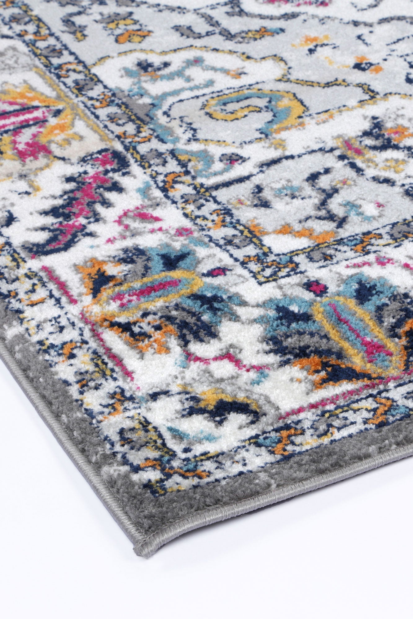Multi-Style Traditional Polypropylene Rug from Ligures Collection