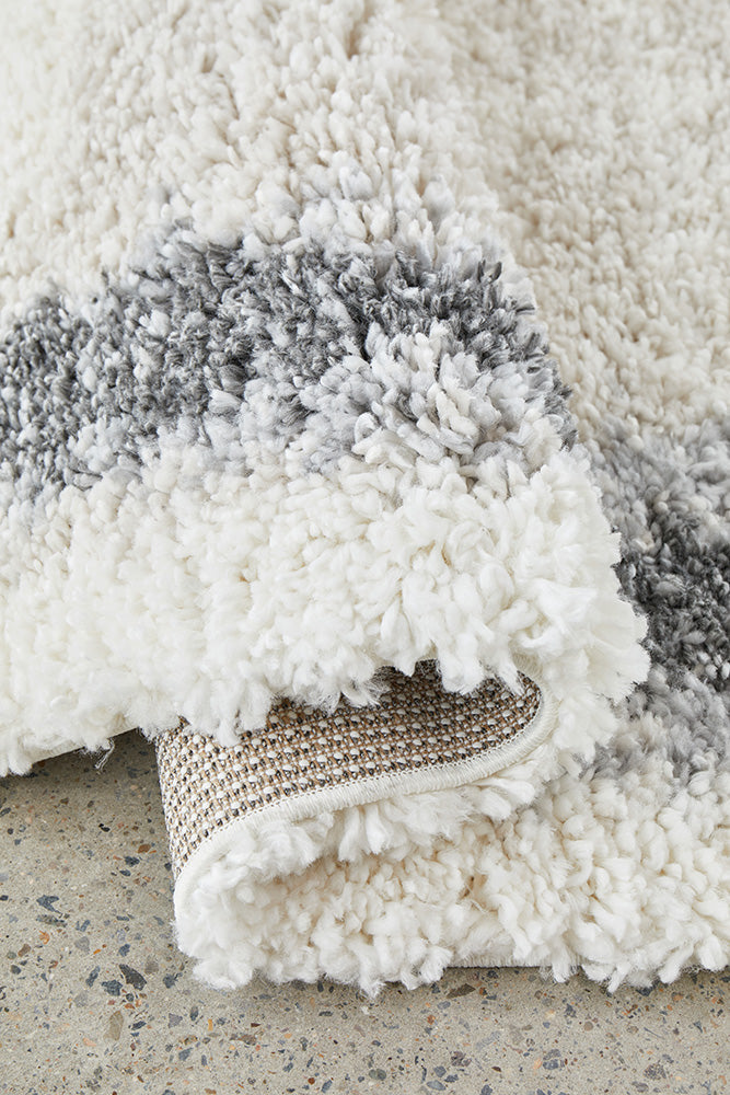 Soft and Elegant Moonlight Cloud Polypropylene Oxford Rug