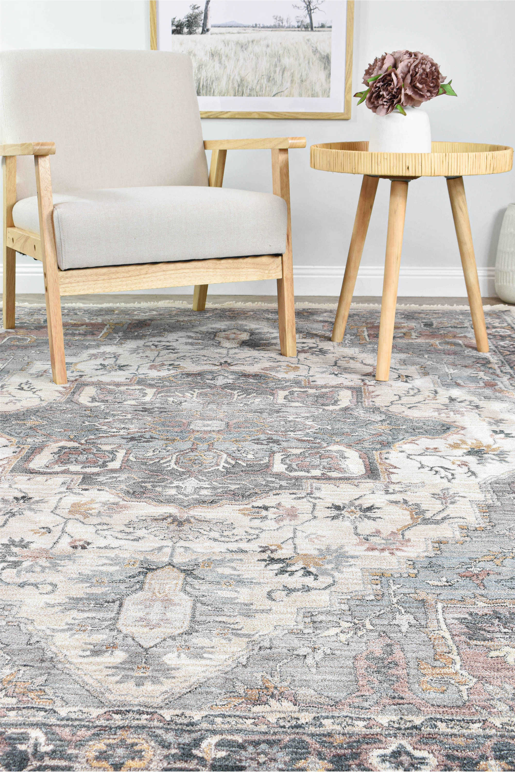 Luxurious Turkish Novara 0D412A Aurelia Rug in Soft Pink