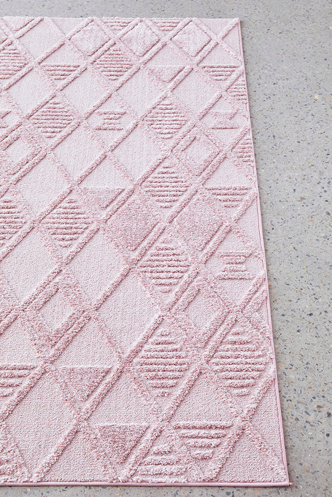 Hot Sale! Marigold Lisa Pink Versatile Diamond Pattern Rug for Bohemian and Scandi Styles