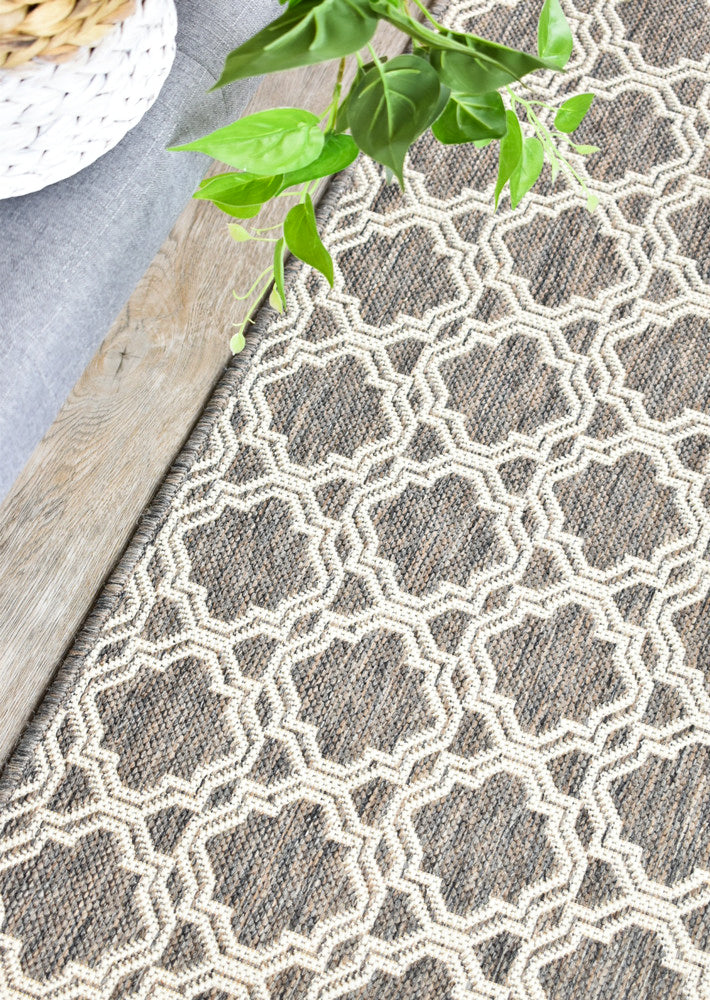 Durable and Washable 9892 - W71E Alaska Beige Polypropylene Rug