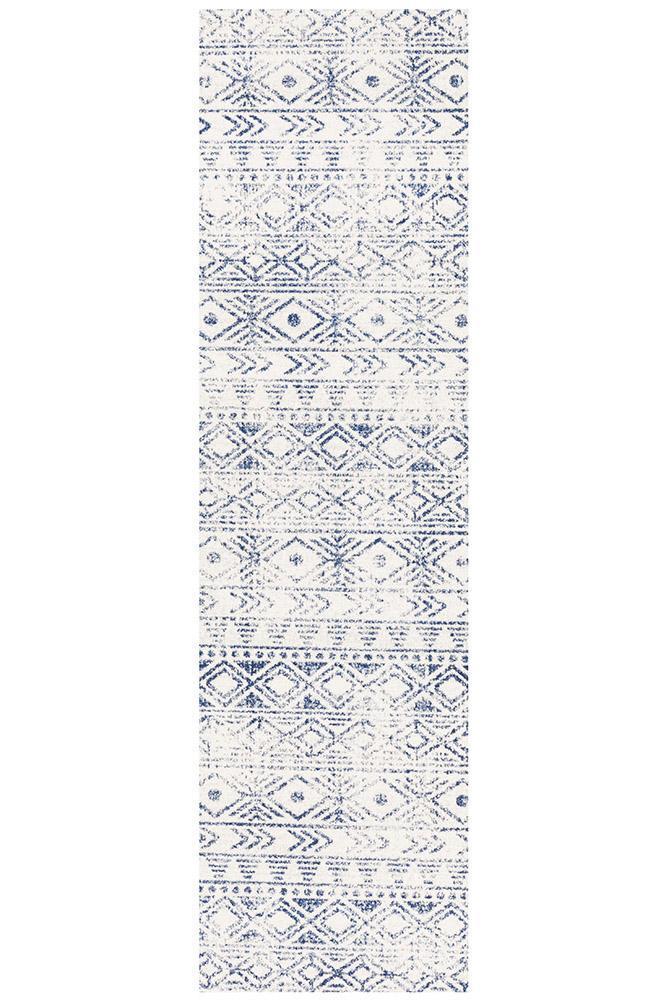 Oasis Ismail Rustic White and Blue Runner Rug for Timeless Decor