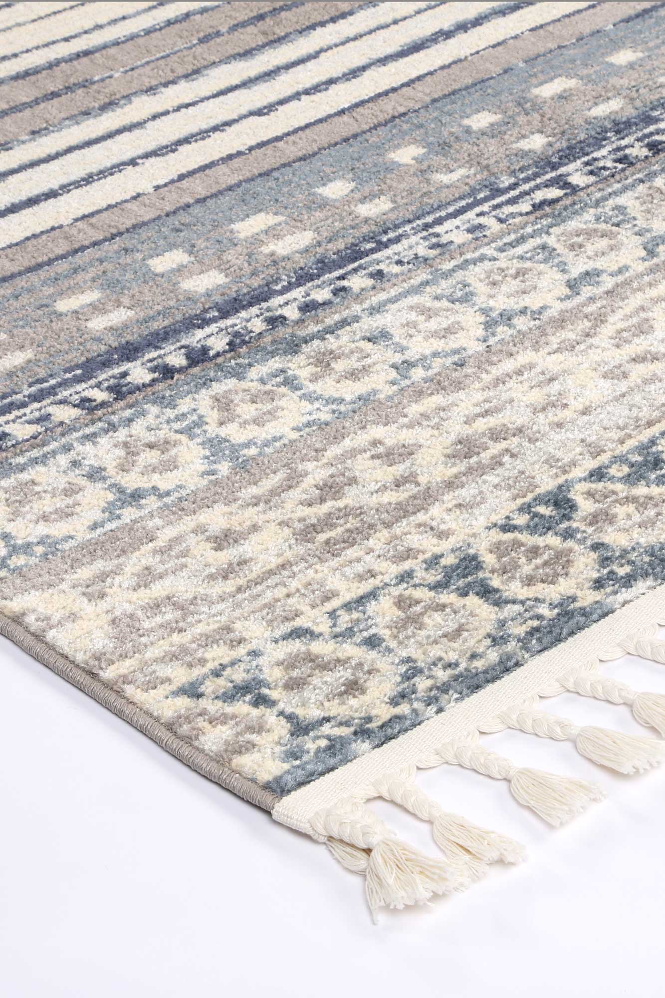 Amazing Contemporary Blue Rug from Peru's Cajamarca Region - Easy Clean & Long - Lasting