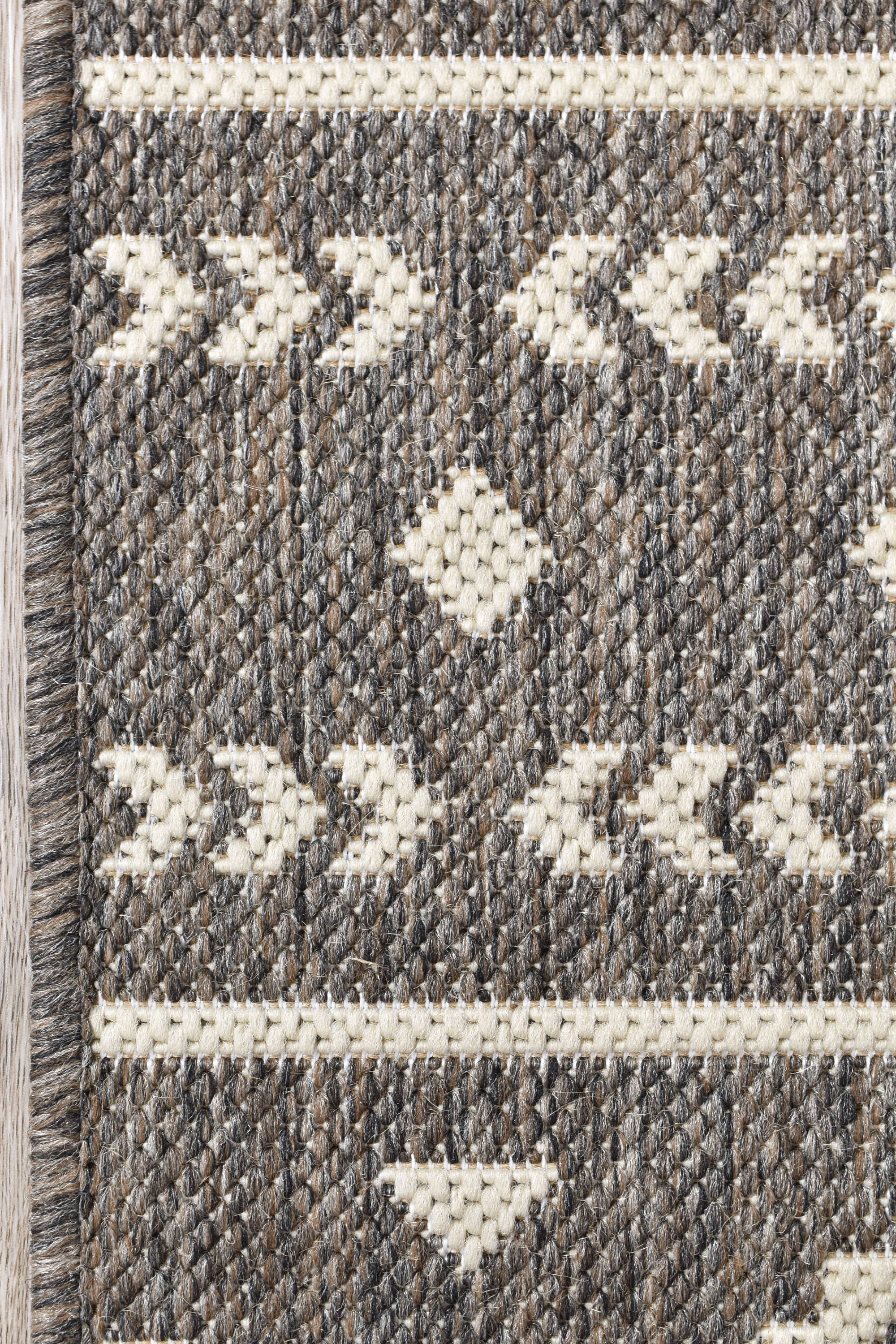 Affordable Alaska Brown Washable Rug - Ideal for Indoors & Outdoors