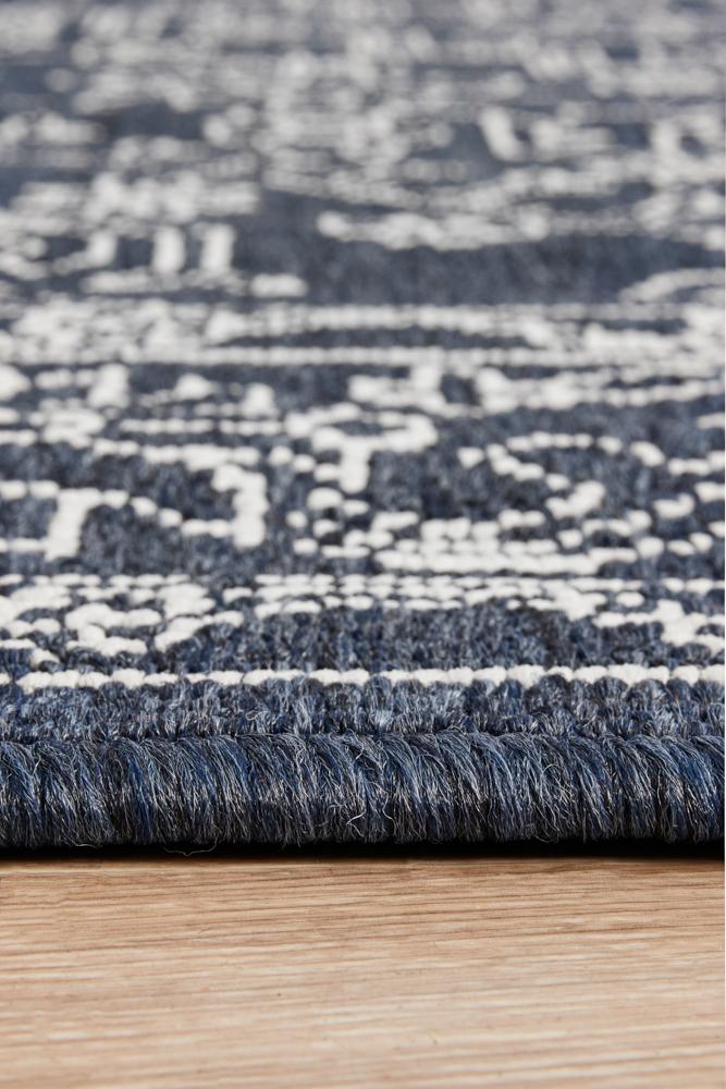 Stylish Ocean Navy Durable Outdoor and Indoor Polypropylene Rug