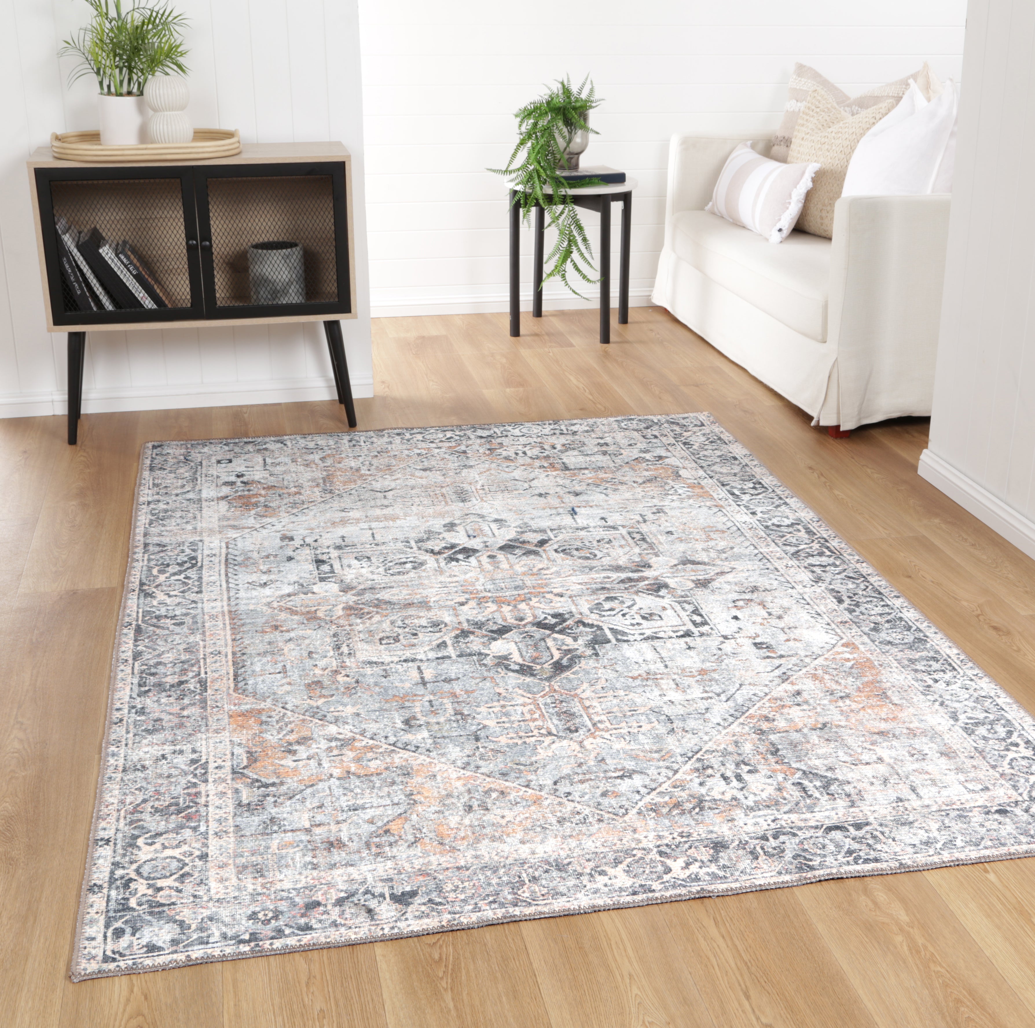Machine Washable Heritage Mei Rug for Busy Families