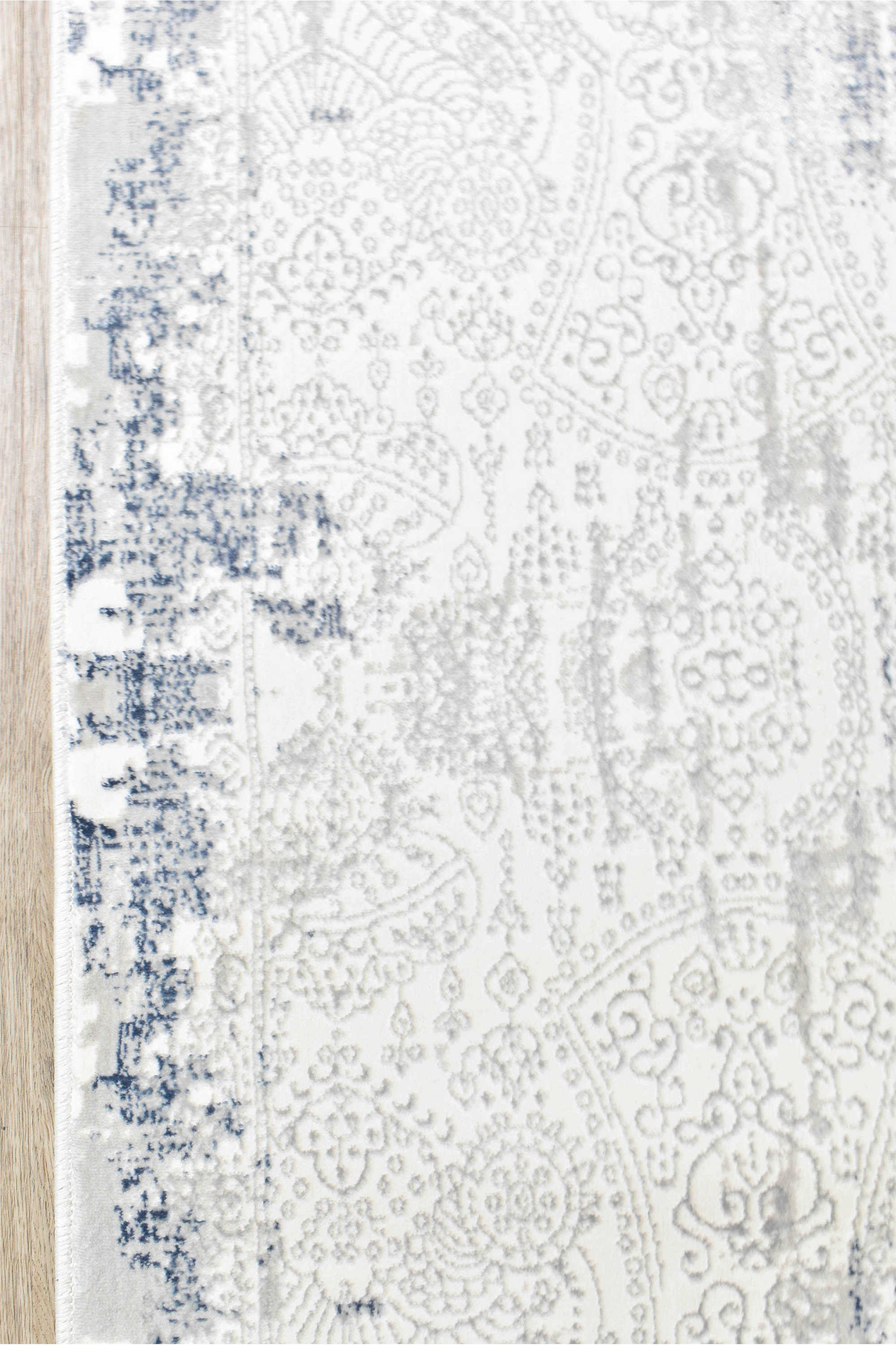 Harmonia 27084A Soft White Belle Rug with Silky Sheen