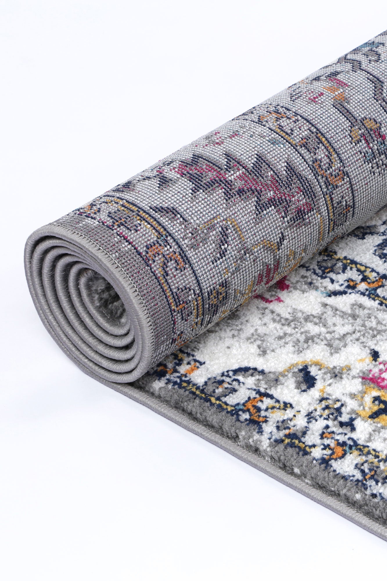 Multi-Style Traditional Polypropylene Rug from Ligures Collection